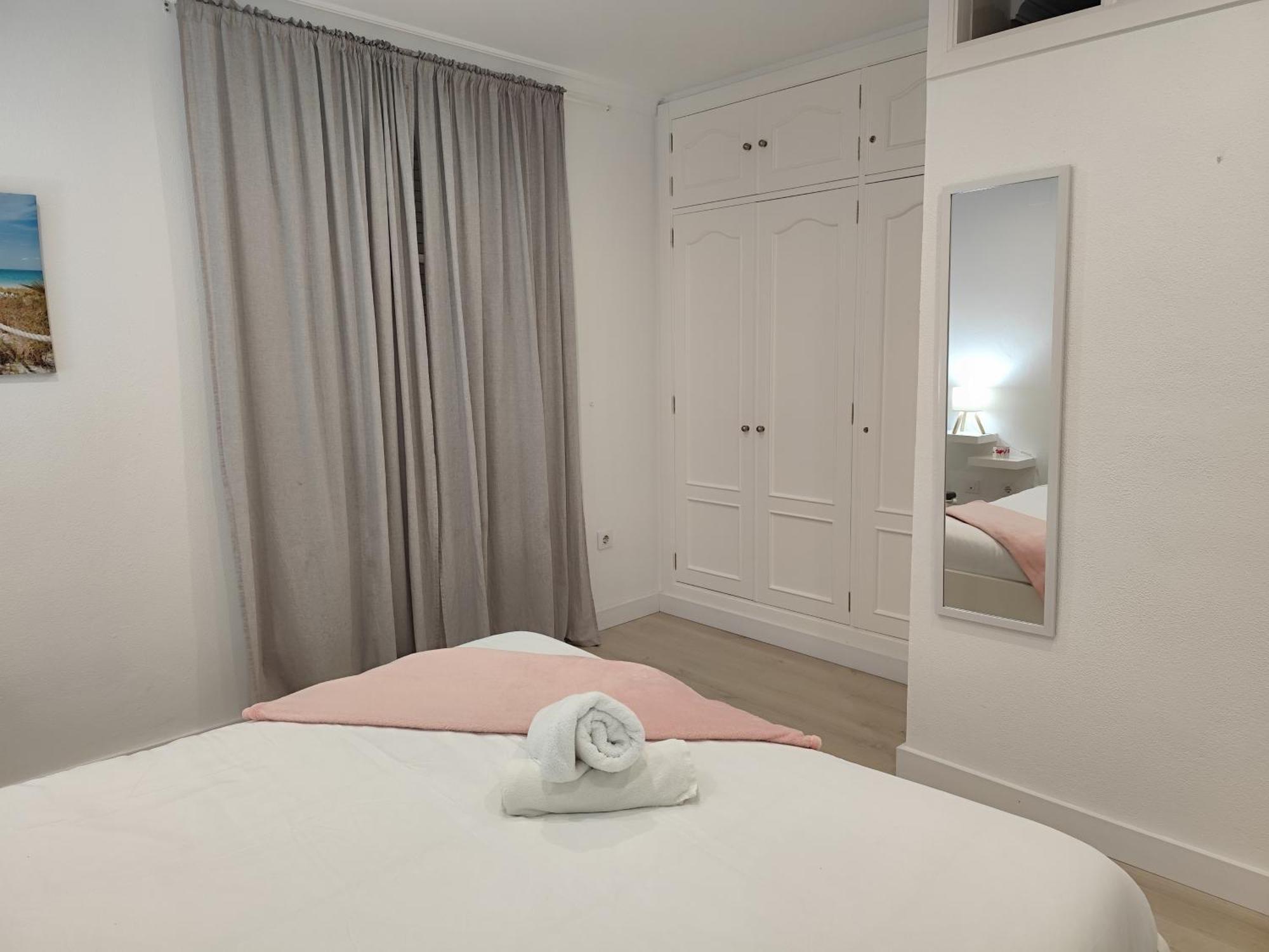 Apartamento Catamaran Ел Пуерто де Санта Мария Екстериор снимка